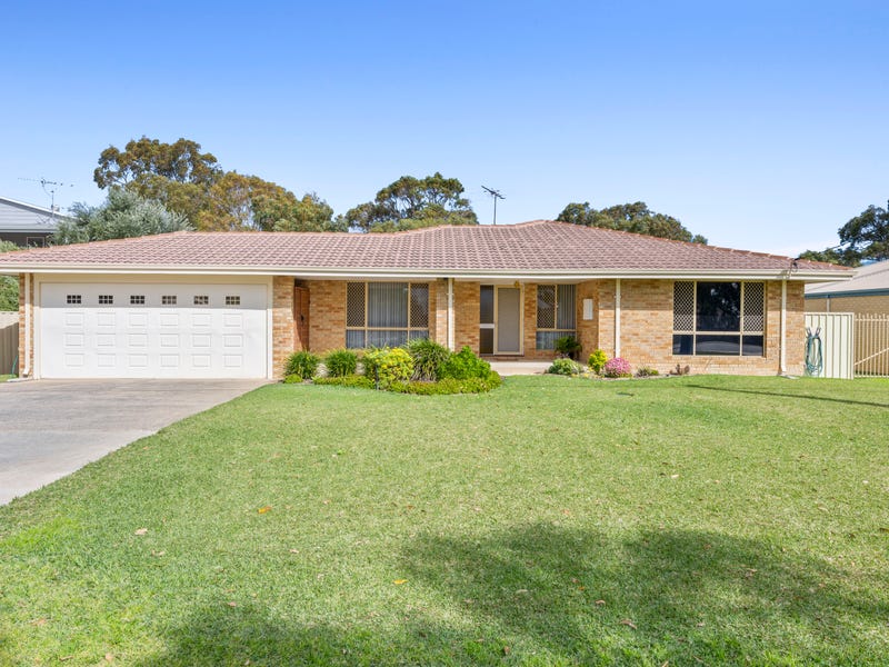 Sold Property Prices & Auction Results in WA (+1 location) Pg. 28