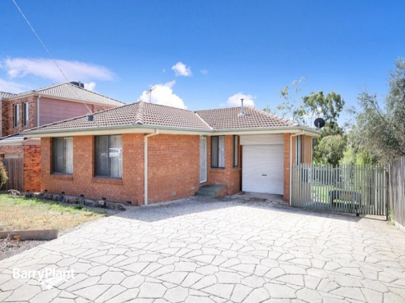 44 Axminster Drive, Craigieburn, Vic 3064 Property Details
