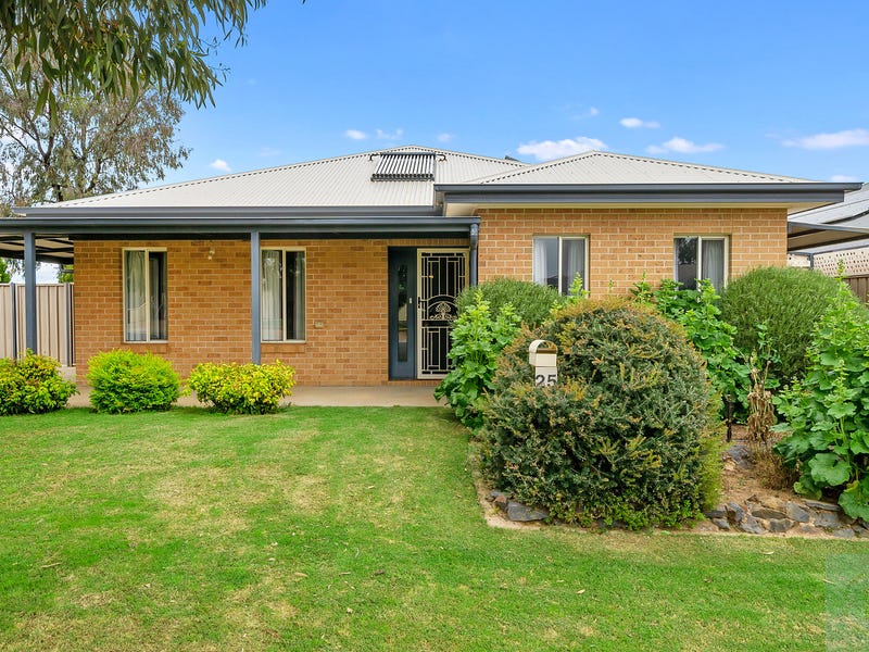 25 Bisogni Drive, Cobram, Vic 3644 House for Sale