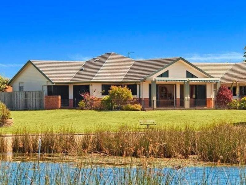 32 Winders Place, Banora Point, NSW 2486