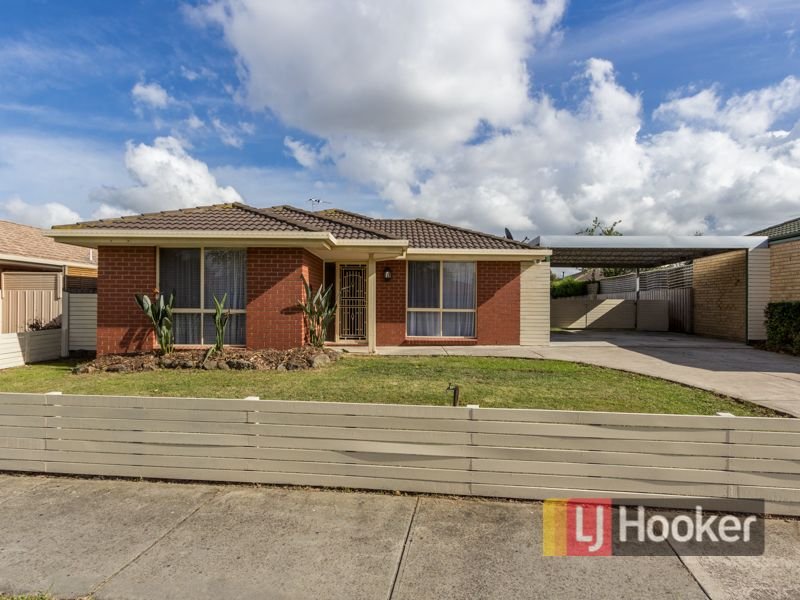 43 Simon Drive, Pakenham, Vic 3810 Property Details
