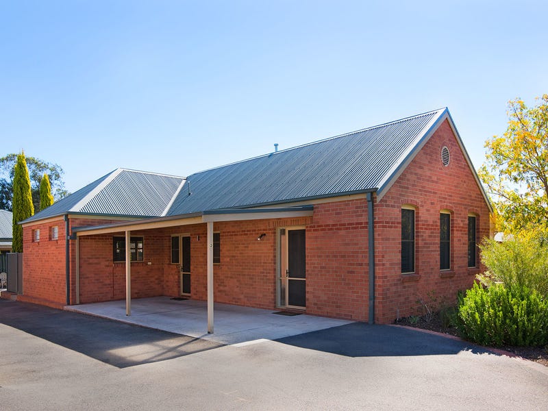 2/30 Wheeler Street, Castlemaine, Vic 3450 Property Details