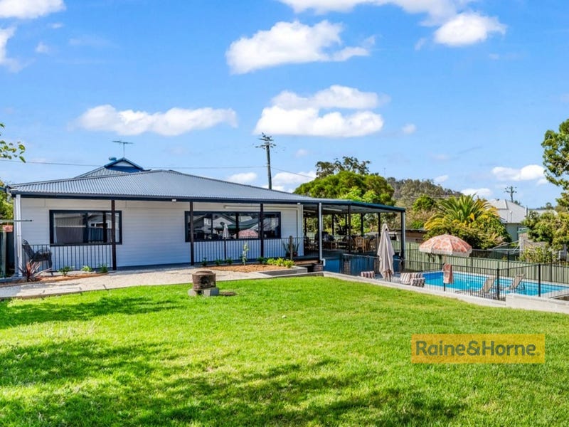 51 Cowper Street, Gloucester, NSW 2422 House for Sale