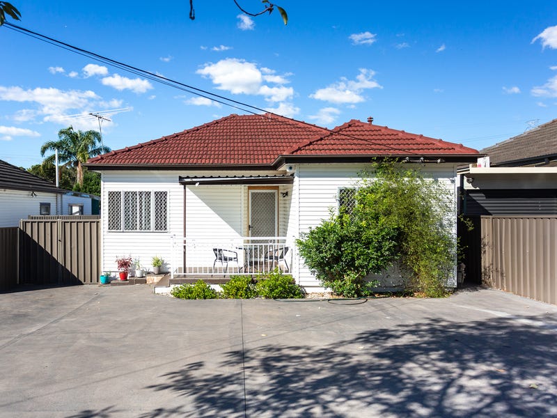 155 Noble Avenue, Greenacre, NSW 2190 Property Details