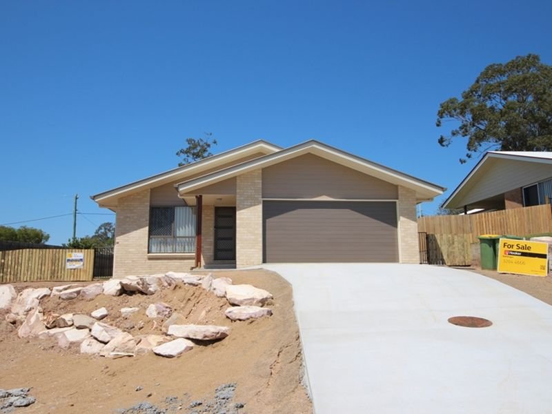 18 Fairlie Court, Kallangur, QLD 4503