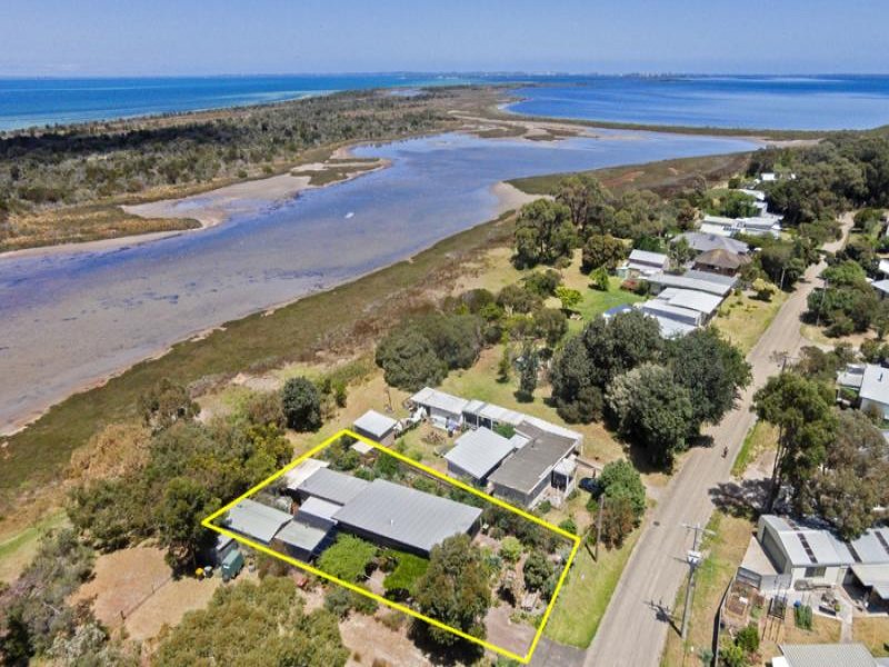 53 Cliff Street, St Leonards, Vic 3223