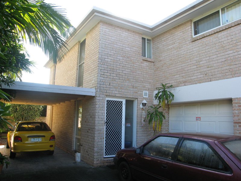 2/29 Chester Terrace, Southport, Qld 4215 Property Details