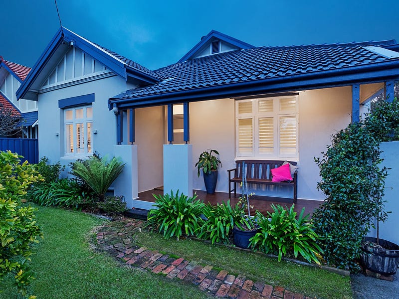 1/144 Gordon Avenue, Hamilton South, NSW 2303