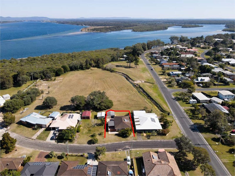 1 Gundaroo Crescent, Iluka, NSW 2466 House for Sale