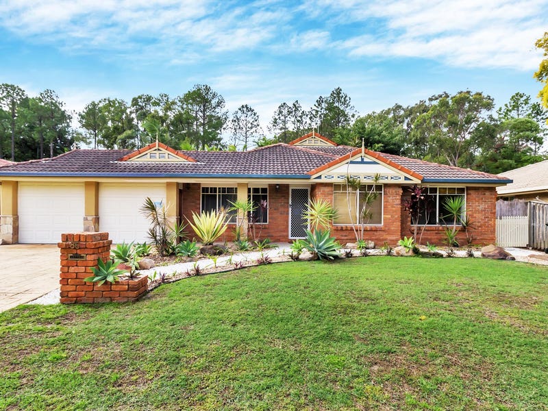 86 Pacific Pines Boulevard, Pacific Pines, QLD 4211