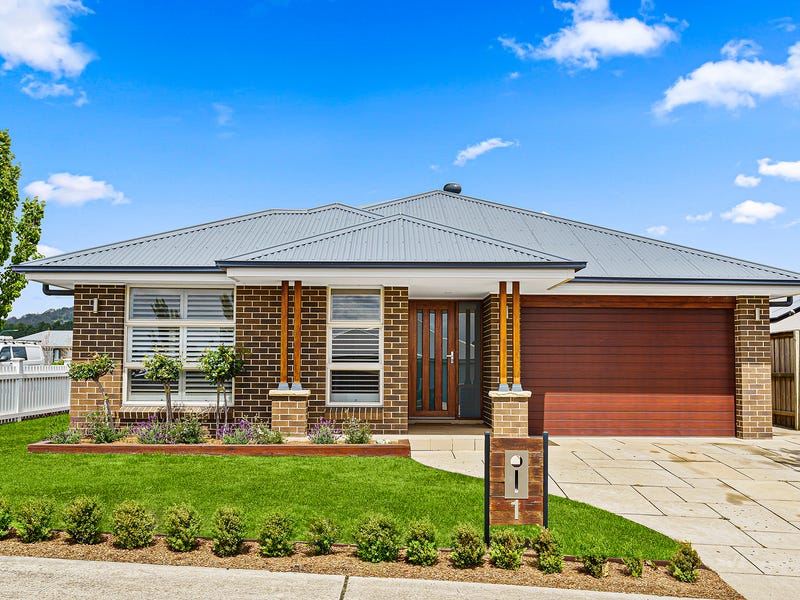 1 Wallis Avenue, Renwick, NSW 2575 House for Sale