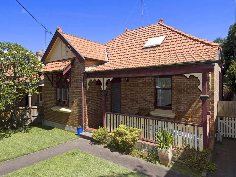 9 Lumsden Street, Cammeray, NSW 2062 Property Details