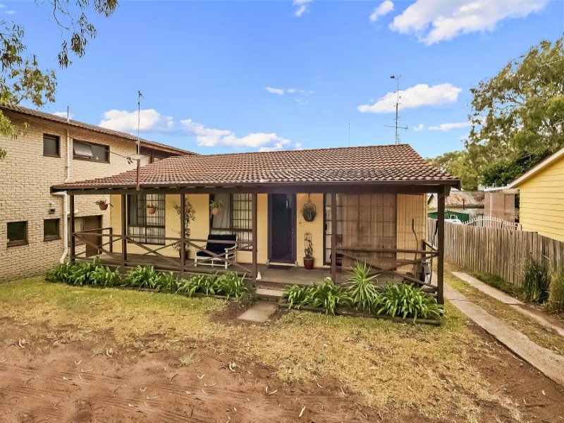 25 Scenic Drive, Budgewoi, NSW 2262 Property Details