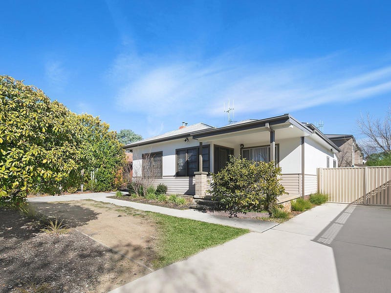 1/27 Donald Road, Queanbeyan, NSW 2620