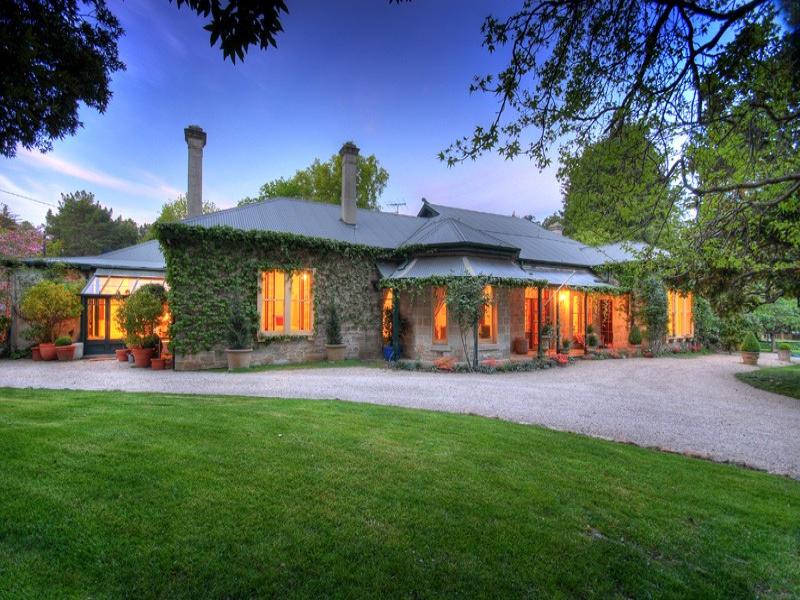 Property 105293781, Stirling, SA 5152 Property Details