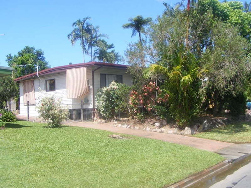 106 Russell Street, Edge Hill, QLD 4870