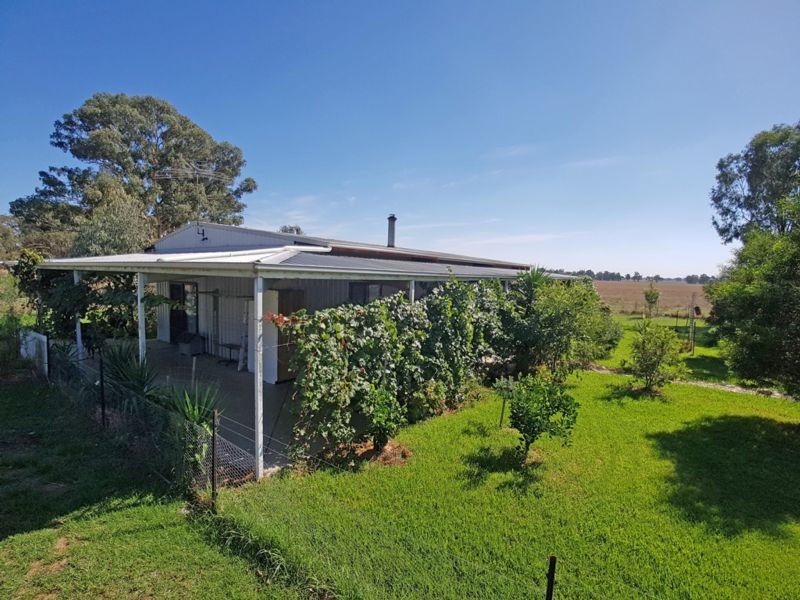 197 Whittaker Lane, Howlong, NSW 2643 Property Details