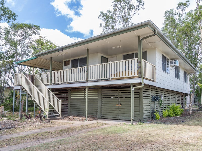 30 Middle Cres, Dysart, QLD 4745