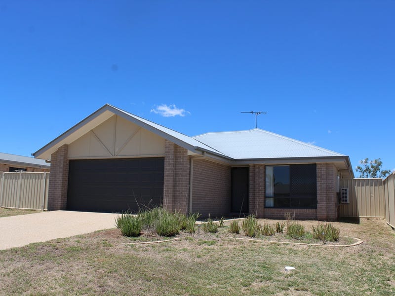 13 Lakeside Drive, Emerald, Qld 4720 Property Details