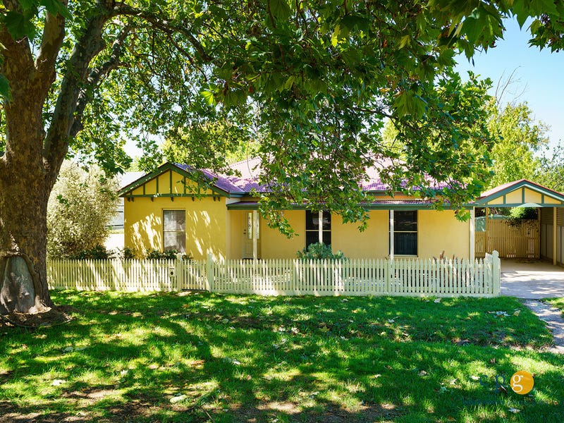 22 Bowden Street, Castlemaine, VIC 3450