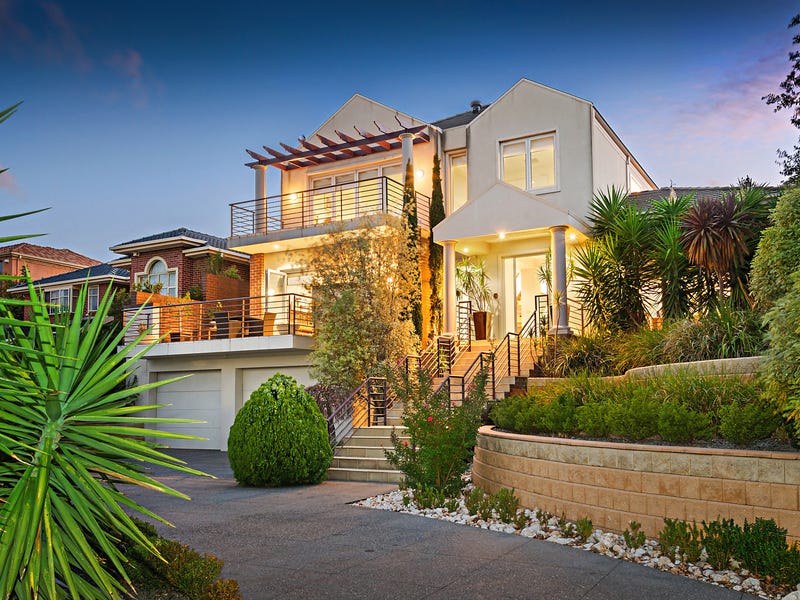 30 Court, Avondale Heights, VIC 3034