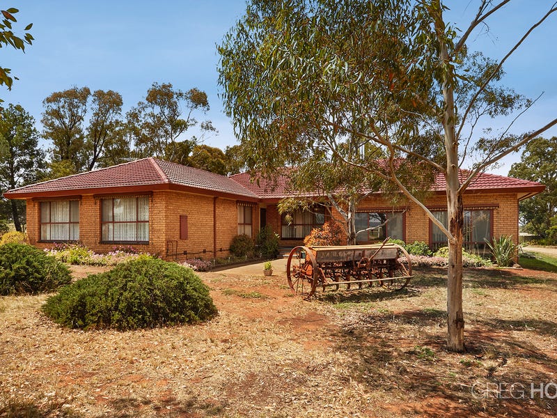 3282 Geelongbacchus Marsh Road, Balliang East, VIC 3340 realestate