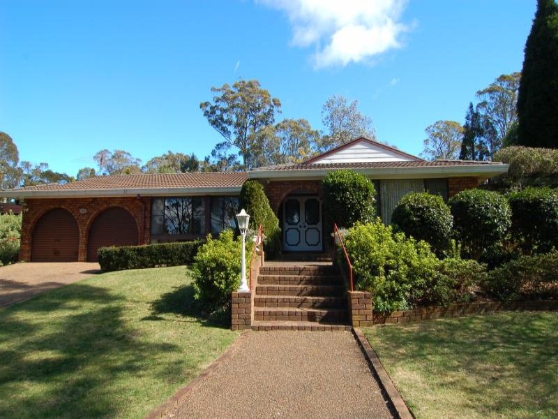 22 Fairway Dr, Bowral, NSW 2576 Property Details