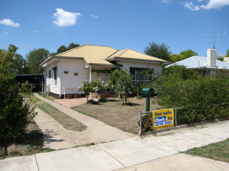 26 Finlason Street, Mansfield, VIC 3722