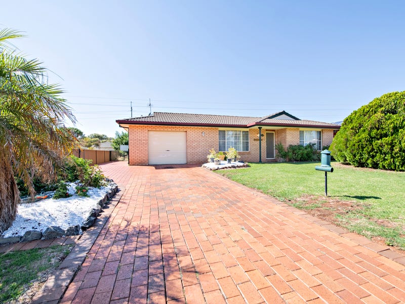 5 John Glenn Place, Dubbo, NSW 2830 House for Sale