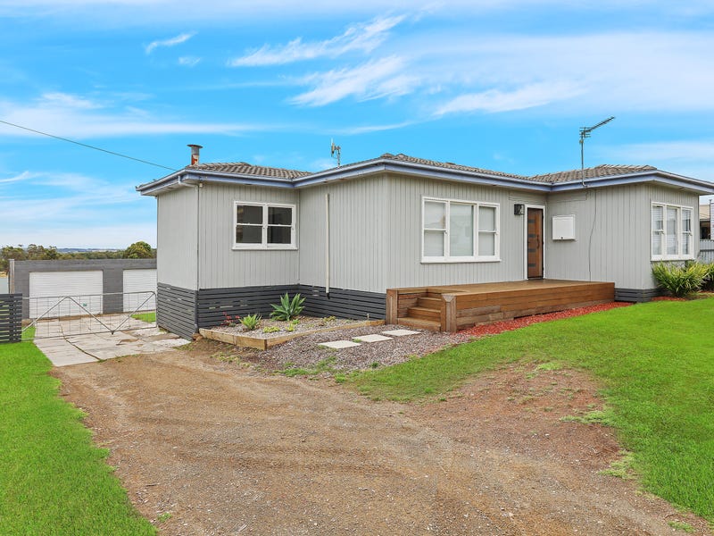 61 Barrett Street, Timboon, Vic 3268 Property Details