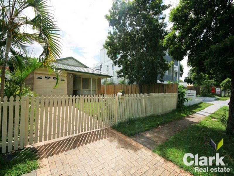 30 Windsor Street, Hamilton, QLD 4007