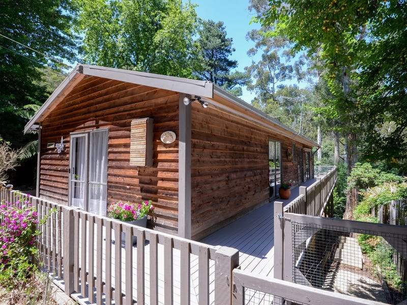 10 Cecil Street, Warburton, VIC 3799