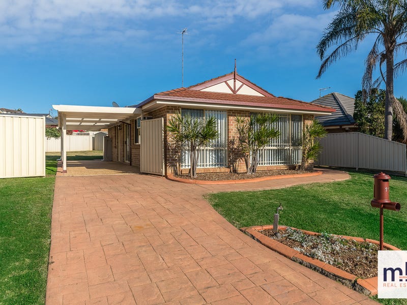11 Veness Circuit, Narellan Vale, NSW 2567