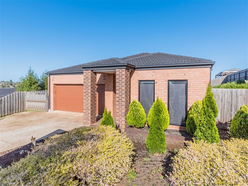 19 Ajax Street, Drouin, Vic 3818 Property Details
