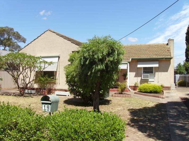 19 Glenburnie Avenue, Northfield, SA 5085 Property Details