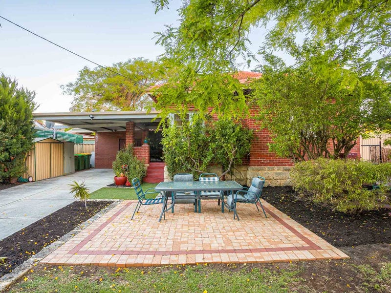 15A Luffingham St, Melville, WA 6156 House for Sale