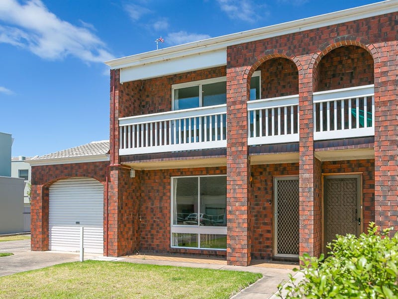 5/8 Newland Street, Victor Harbor, SA 5211 House for Sale