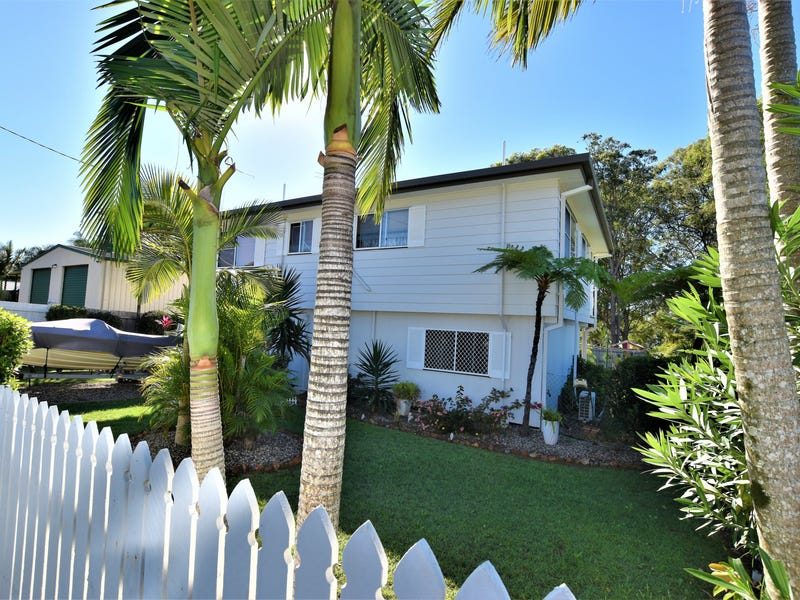 17 Reading Street, Russell Island, Qld 4184 House for Sale