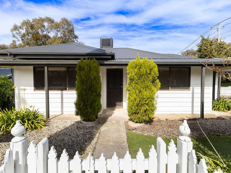 683 Pearsall Street, Lavington, NSW 2641