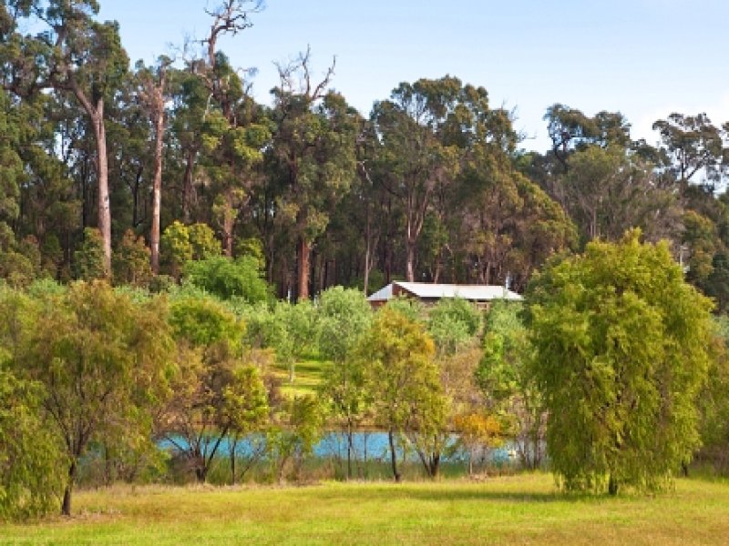 157 Clews Road, Cowaramup, WA 6284 Property Details