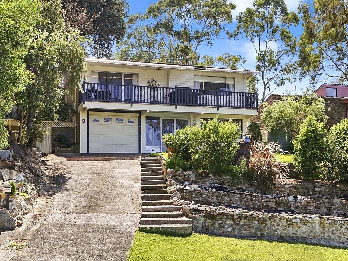 9 Margaret Rose Drive, East Gosford, NSW 2250