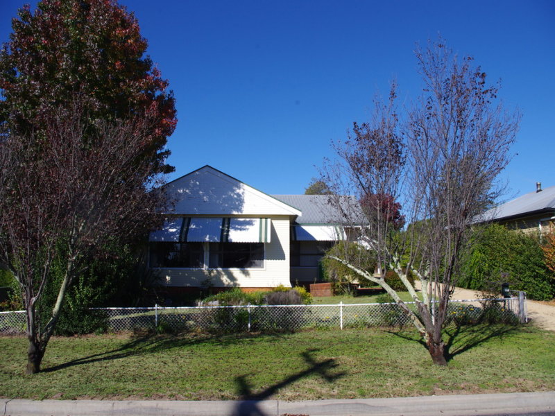 9 Mulligan Street, Inverell, NSW 2360 Property Details