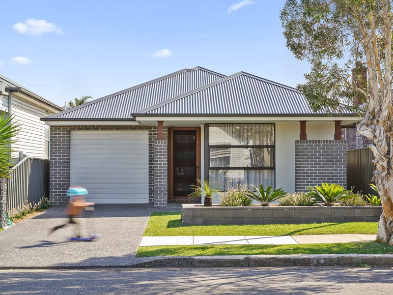 125 Dunbar Street, Stockton, NSW 2295 House for Sale