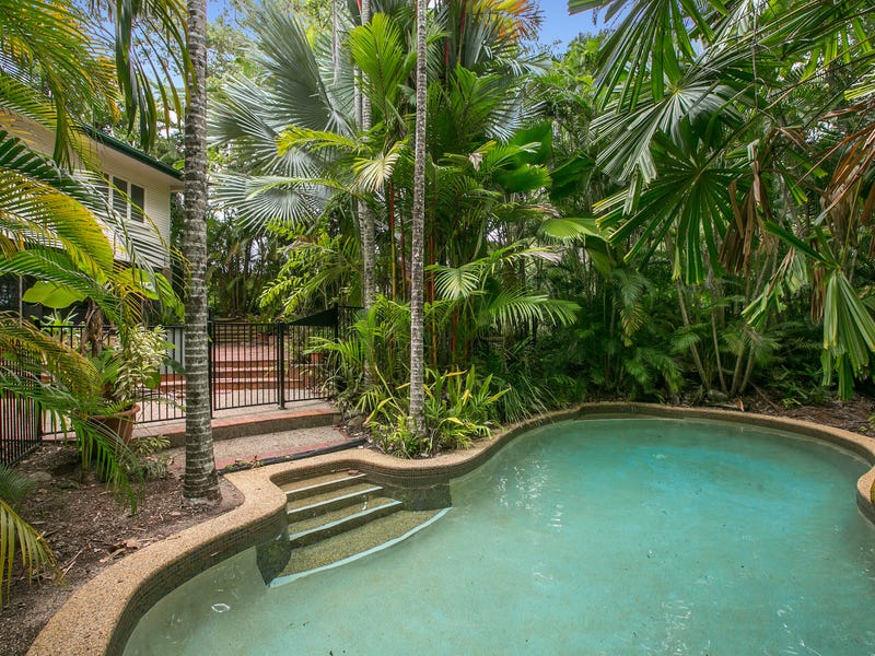 33 Moore Street, Trinity Beach, QLD 4879