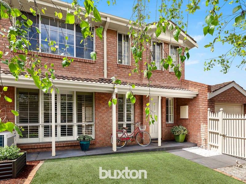 1/384 Bluff Road, Sandringham, Vic 3191 Property Details