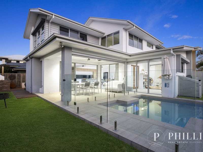 32 Cova Boulevard, Hope Island, QLD 4212