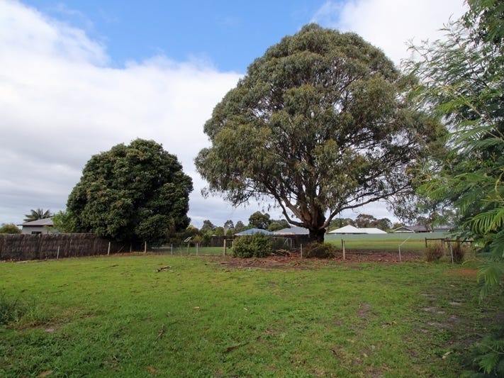 57 Ocean Beach Road, Denmark, WA 6333