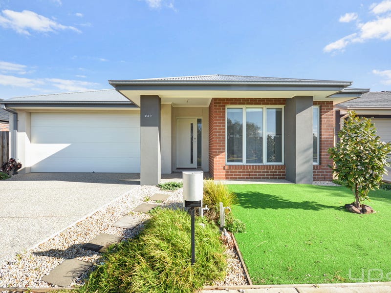 227 Black Forest Road, Werribee, VIC 3030