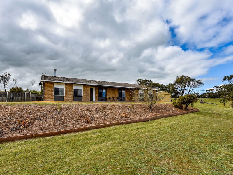 94 Edwards Lane, Millicent, SA 5280 Property Details