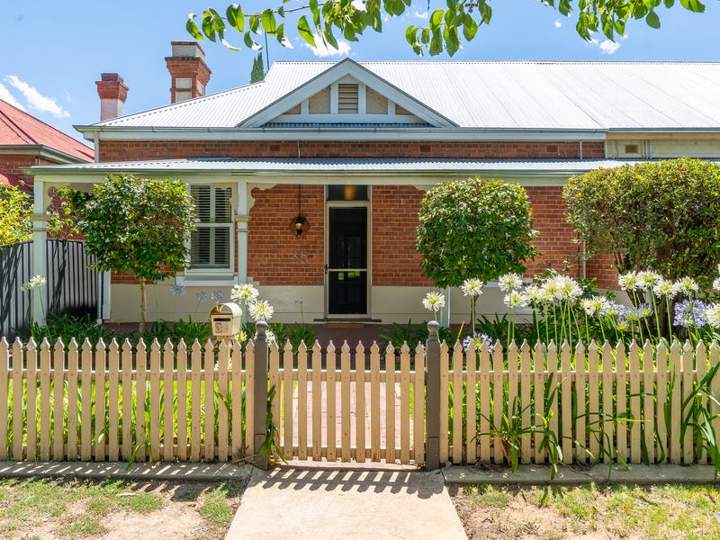 38 Peter Street, Wagga Wagga, NSW 2650